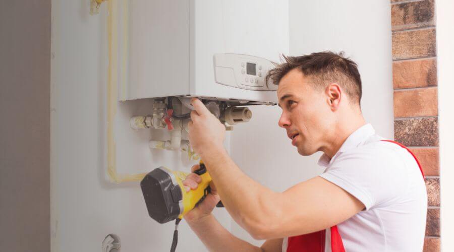 Local tankless water heater installation in Nauvoo, IL